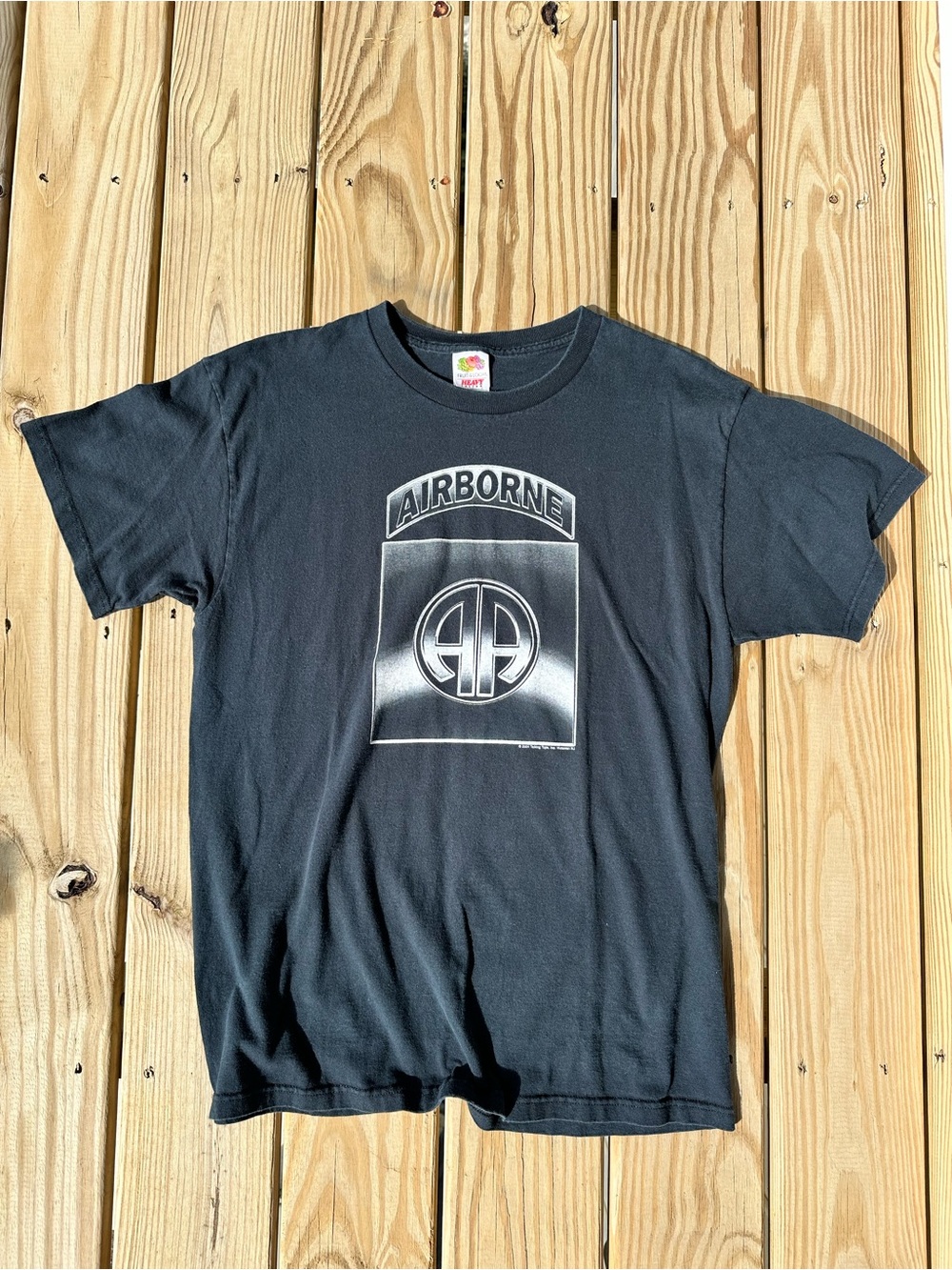 2004 Talking Tops U.S. Army Airborne Graphic Shirt